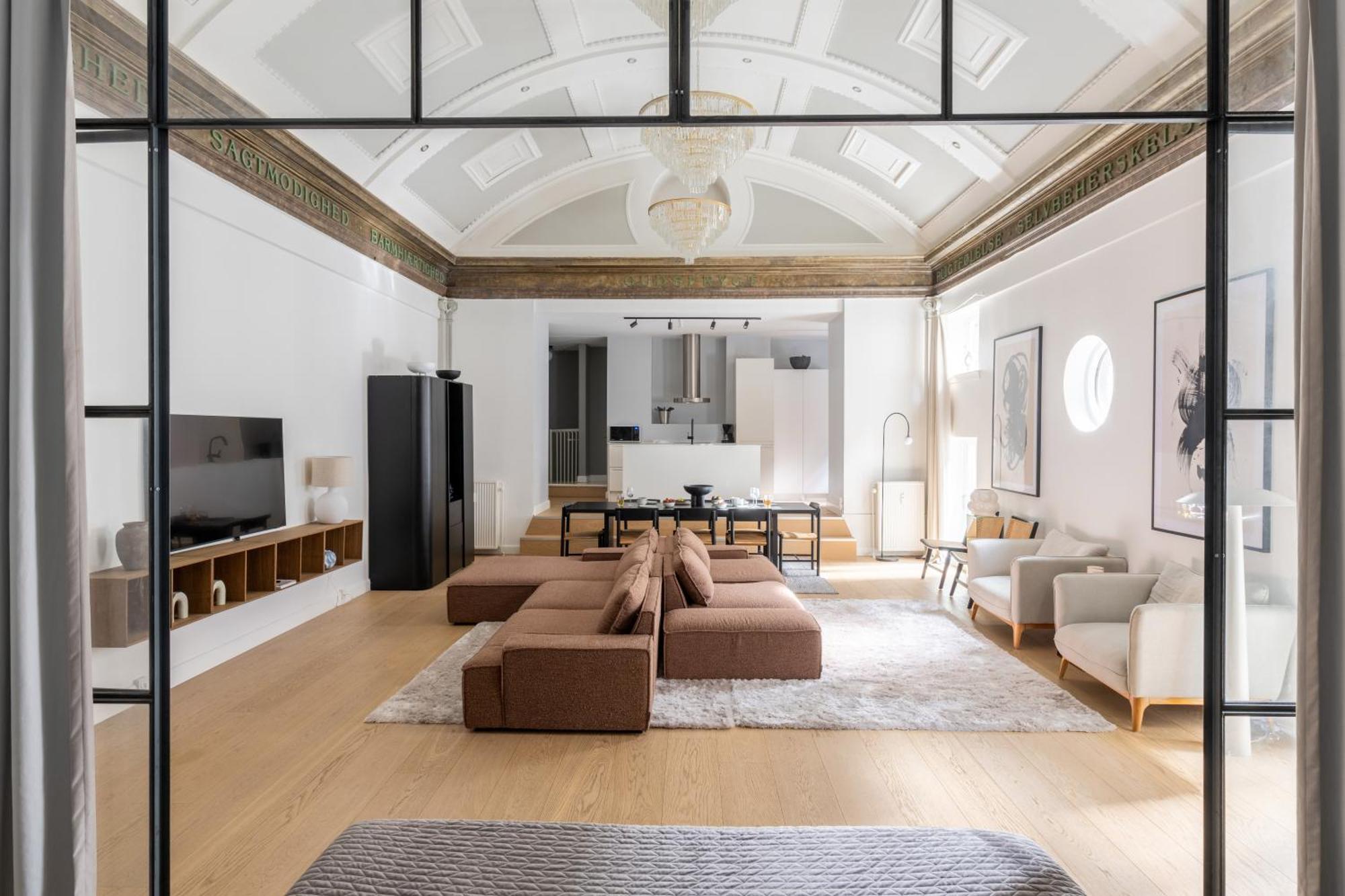 Unique 3 Bedroom Apartment In Vibrant Frederiksberg Koppenhága Kültér fotó