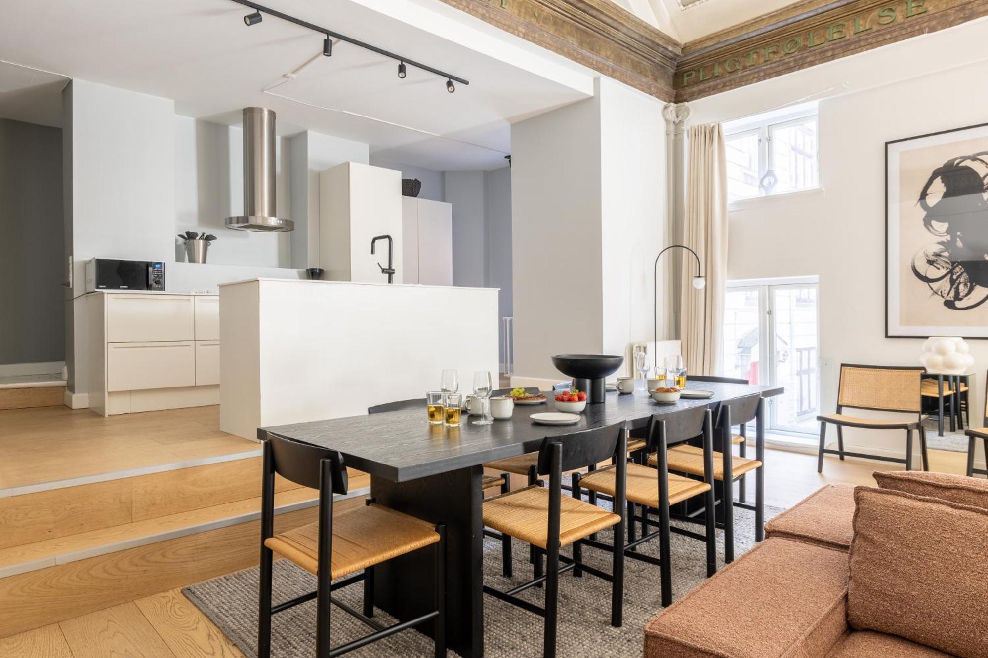 Unique 3 Bedroom Apartment In Vibrant Frederiksberg Koppenhága Kültér fotó